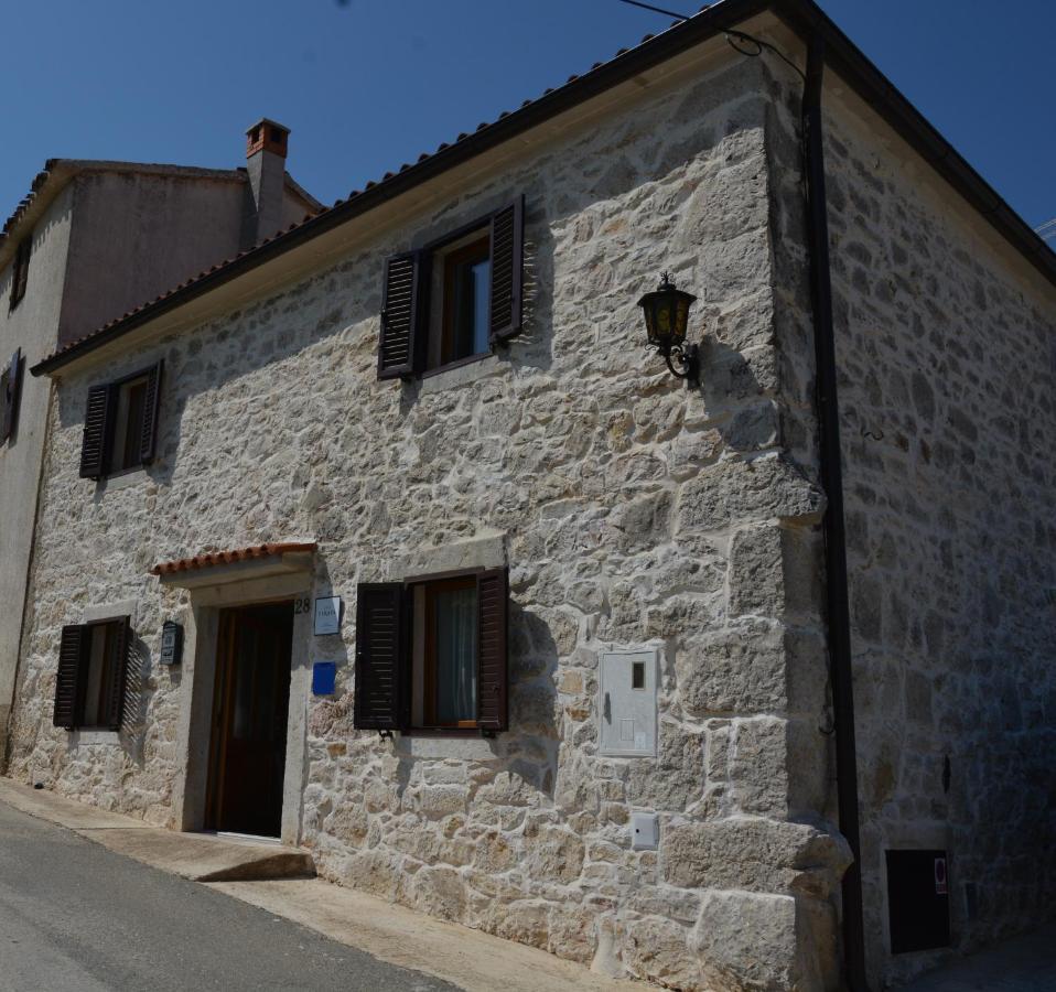Casa Ferata - Holiday Home Vižinada Екстериор снимка