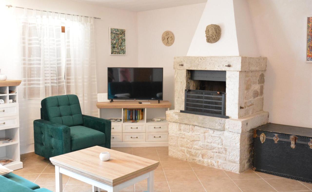 Casa Ferata - Holiday Home Vižinada Екстериор снимка