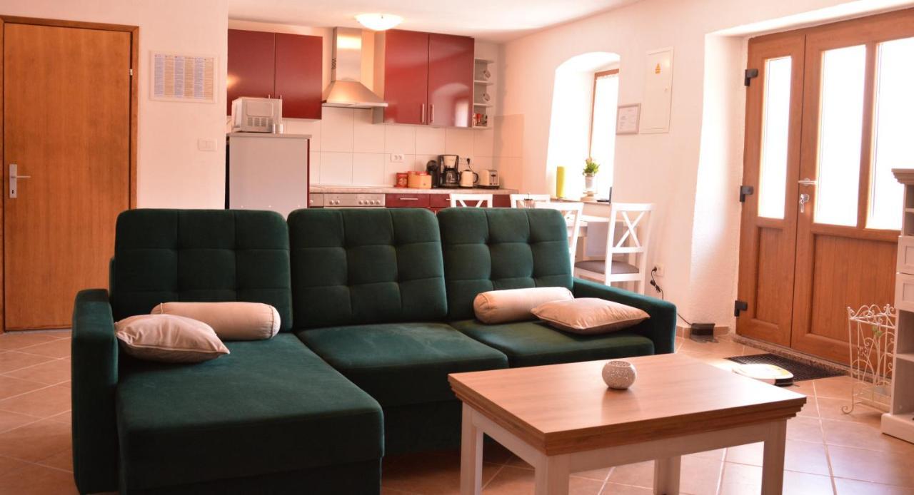 Casa Ferata - Holiday Home Vižinada Екстериор снимка