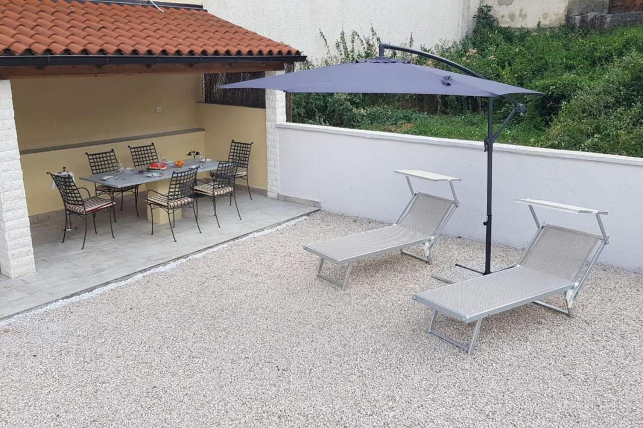 Casa Ferata - Holiday Home Vižinada Екстериор снимка